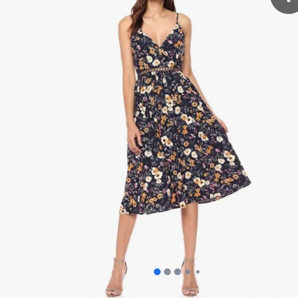 J.O.A MIDI Floral Dress